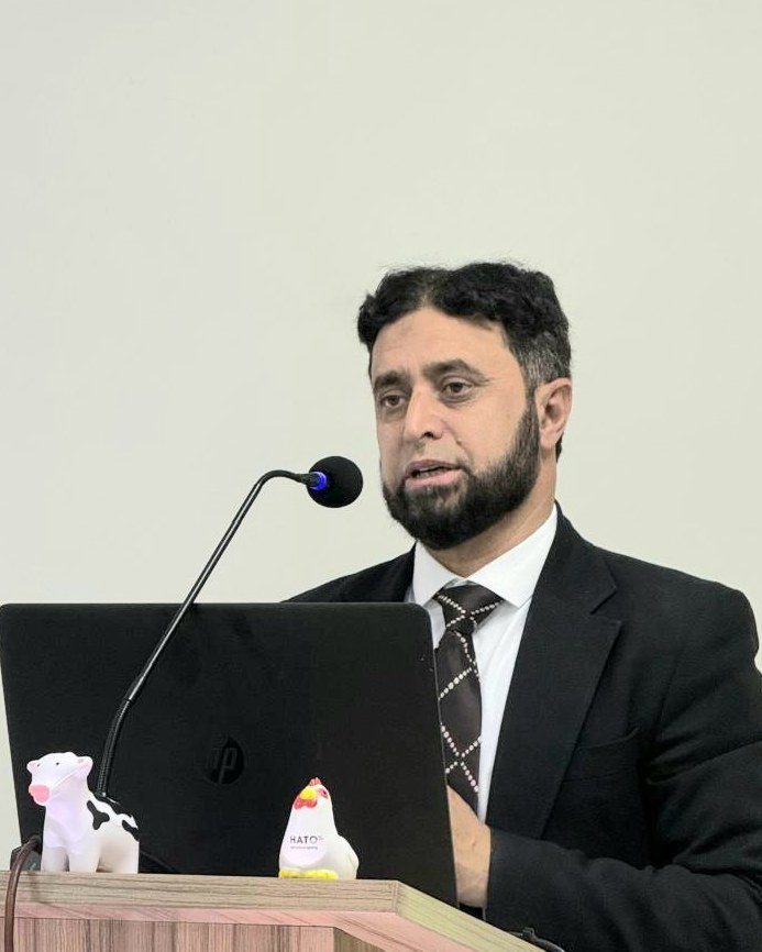 Dr.KHURSHIED AHMED KHAN
